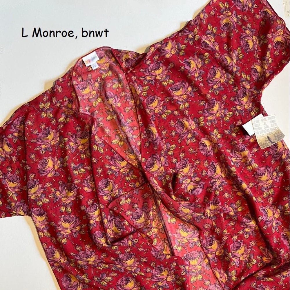 Large Lularoe Monroe kimono cover up, roses, black fringe
